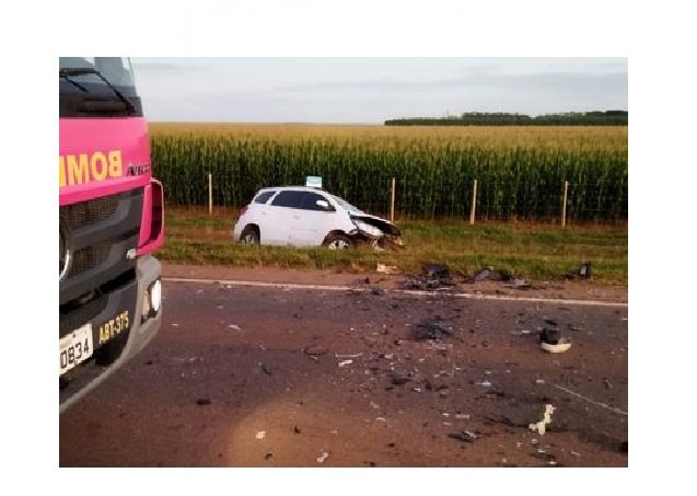 Motorista cochila, causa grave acidente e 4 ficam feridos