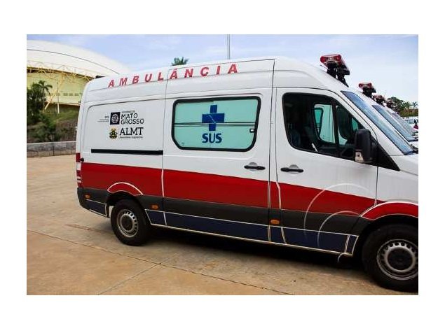 Motociclista morre atropelado enquanto aguardava socorro