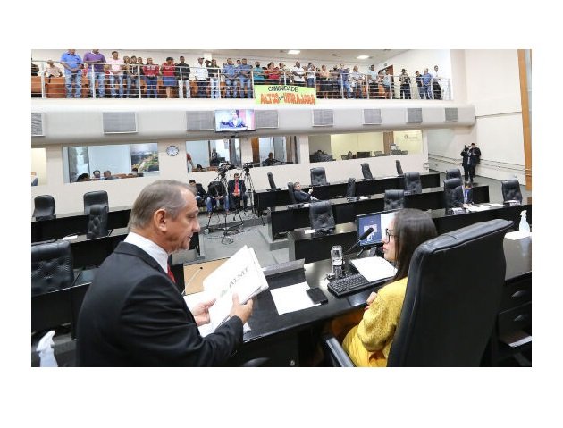 Deputados aprovam projeto para Estado contrair empréstimo de US$ 40 milhões