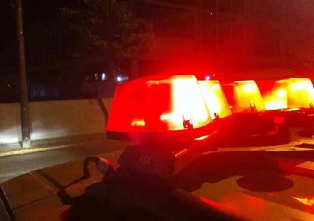 Jovem de 14 anos é roubada e abusada sexualmente