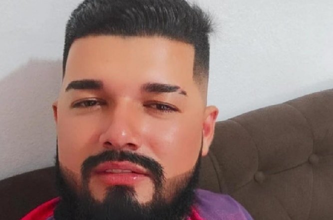 Rapaz de 23 anos é morto a tiros perto de boate em MT