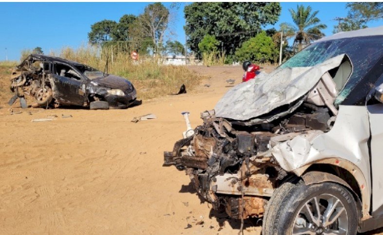 ACIDENTE NA 163 MATA JOVEM E DEIXA 4 PESSOAS FERIDAS(Fotos)