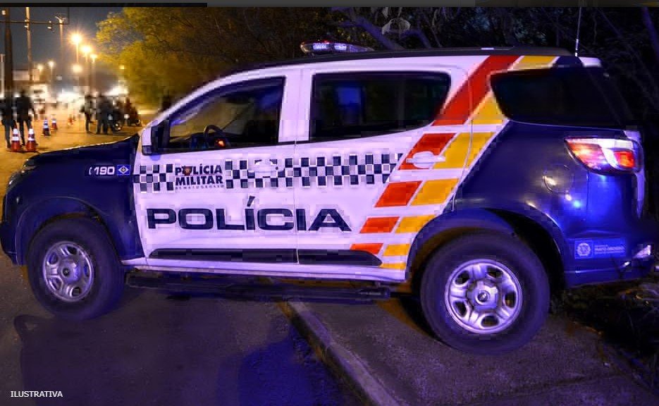 Mulher é presa após fazer disparos de arma de fogo próximo a bar