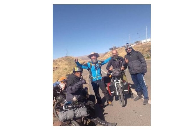 Ciclistas mato-grossenses cruzam os Andes de bike em viagem de 31 dias