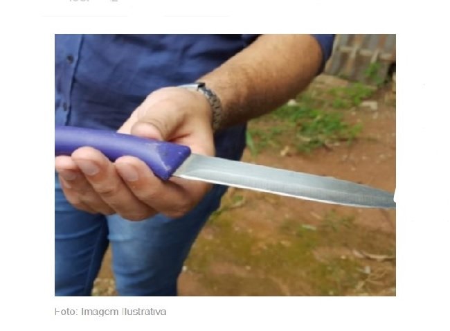 Homem leva facada no rosto após discussão em conveniência em cidade do médio norte de MT.
