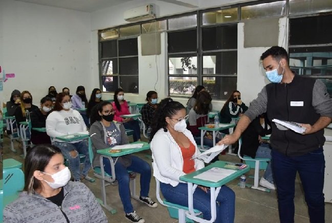Unemat realiza vestibular em 15 cidades de MT e conta com 7,2 mil candidatos