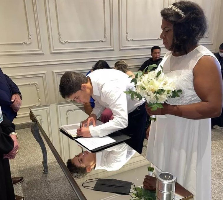 Casamento homoafetivo entre presos é realizado em penitenciária pela 1ª vez. (Fotos)