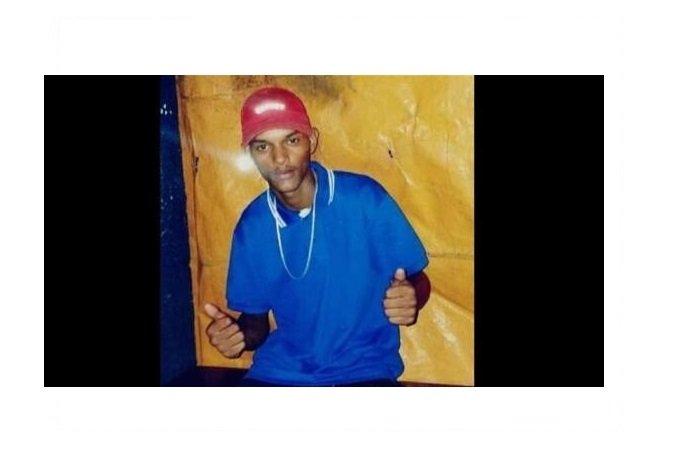Jovem de 19 anos é morto a facadas durante briga com colega de trabalho