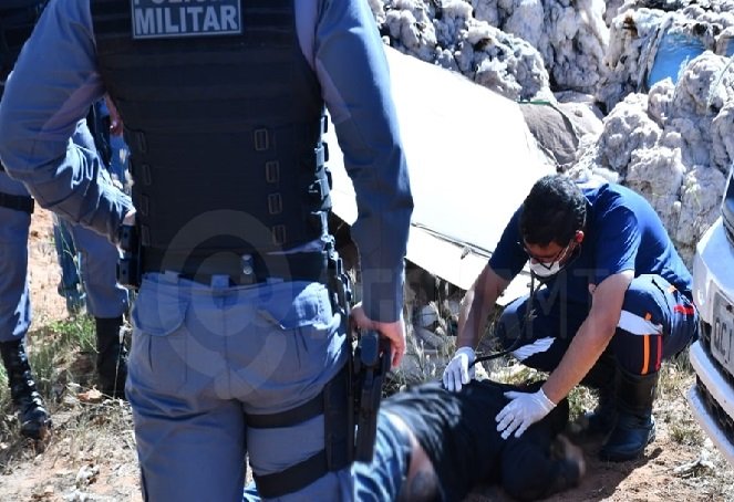 Homem morre baleado em frente à empresa em MT