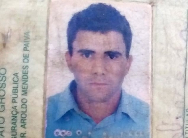 Trabalhadores discutem por causa de comida e um é morto com golpes de facão e pauladas