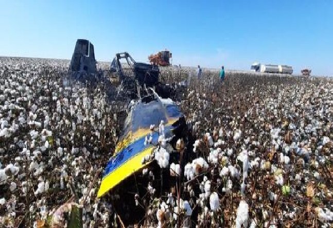 Aeronave agrícola cai e piloto é encaminhado às pressas para o Hospital