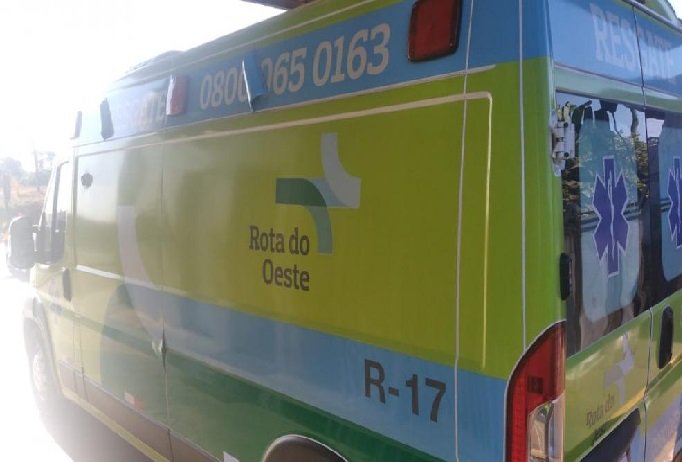 Após pouso de aeronave de emergência as margens da BR-163, casal é socorrido