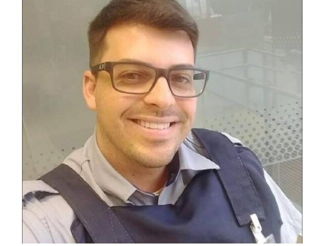 Mulher é condenada a mais de 13 anos de prisão por matar namorado enquanto dormia