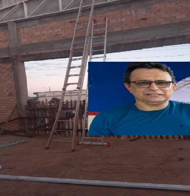 Homem sofre choque elétrico, cai de escada e morre
