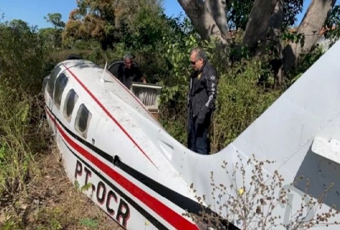 Avião usado por traficantes e avaliado em R$ 1 milhão é encontrado escondido no Pantanal