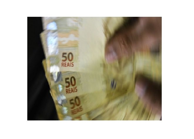 Volume do crédito consignado cresce 30% em 2 anos e supera R$ 516 bi