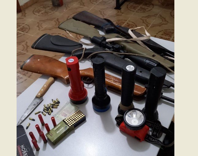 Força Tática em Colíder prendem quatro homens armados com armas de fogo.