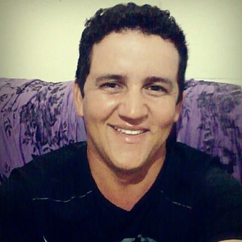 Polícia em Colíder, investiga morte de açougueiro, que foi morto à tiro. (Fotos)