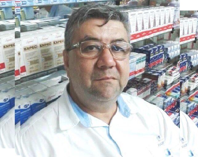 Amigos em Colíder fazem ação para ajudar balconista de farmácia que esta precisando de cirurgia.