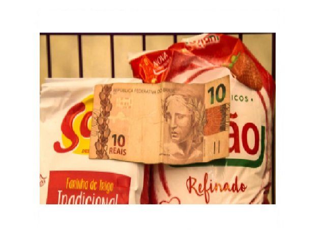 Nota de R$10 perde 25% do valor em cinco anos; veja o que ela compra no supermercado