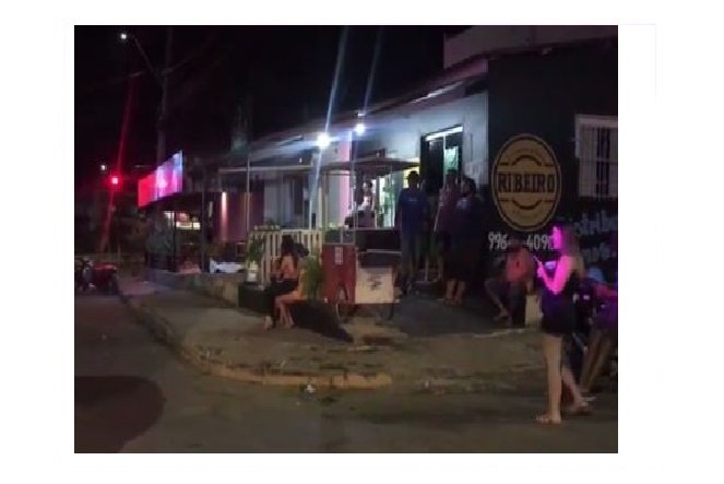 Dupla armada invade bar, mata cliente e deixa outro ferido
