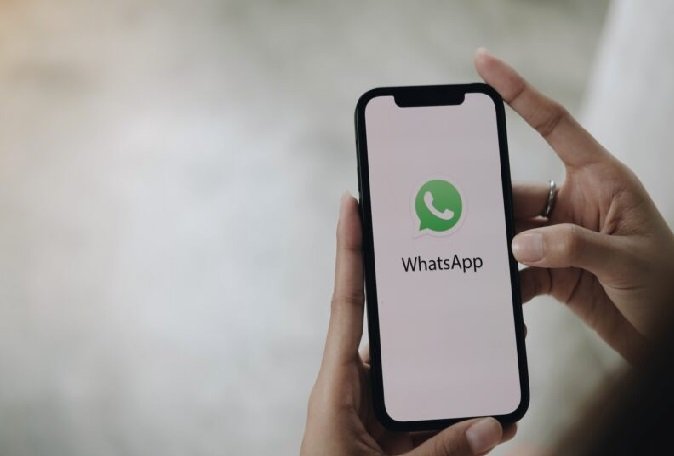 Confira a lista de CELULARES que vão deixar de funcionar o aplicativo