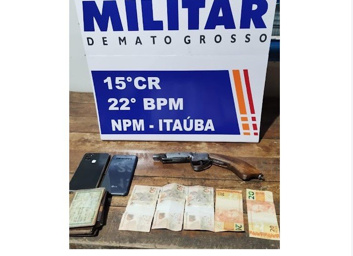 Dois são presos e um menor apreendido com arma de fogo artesanal em Itaúba.