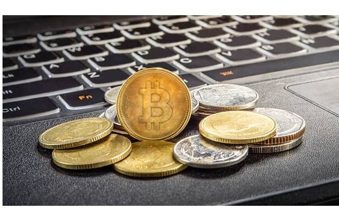 Homem pede conta do emprego, recebe R$ 21 mil de acerto, e perde dinheiro ao investir em criptomoedas