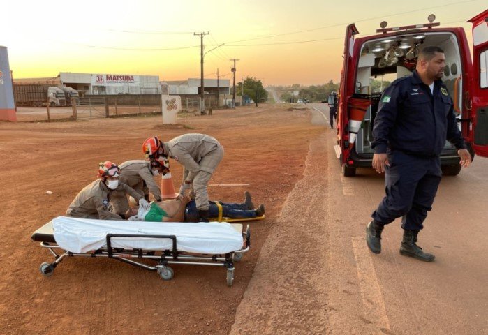 Homem em Colíder tem fratura de clavícula após sofrer acidente na MT-320. (Vídeo)