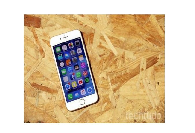 Empresário deixa celular com filho, que compra R$ 19,5 mil em jogos em MT
