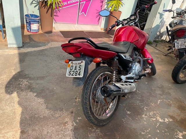 Homem e detido em Colíder após furtar sua moto apreendida no pátio do S.M.T.R. (Vídeo)
