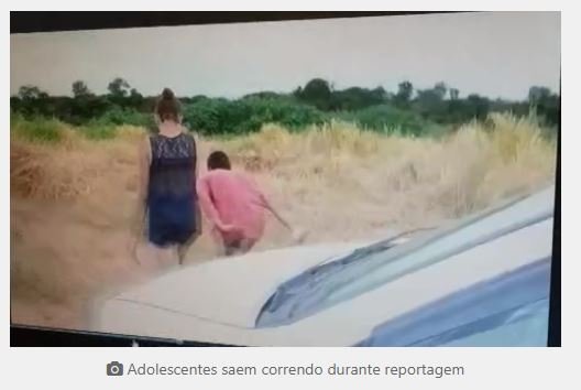 Adolescentes com carro furtado em Sinop fogem durante reportagem e cinegrafista corre atrás