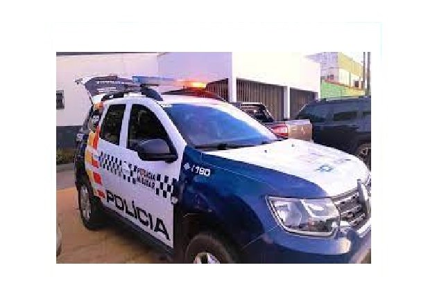 Mulher compra mais de R$ 10 mil em semijoias e desaparece sem pagar fornecedor