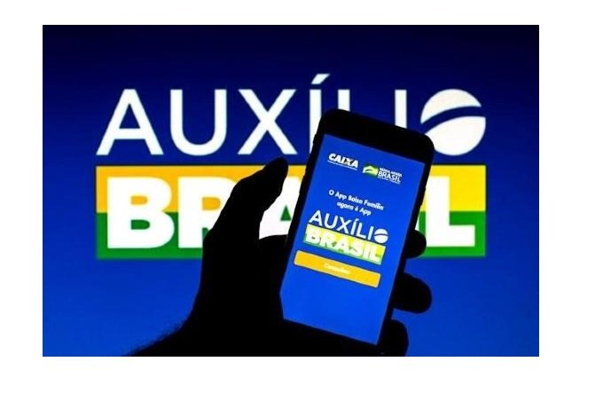 Governo deve incluir mais 804 mil famílias no Auxílio Brasil