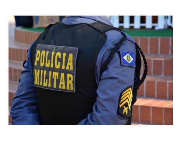 Mulher tenta explodir posto de combustível e xinga policiais