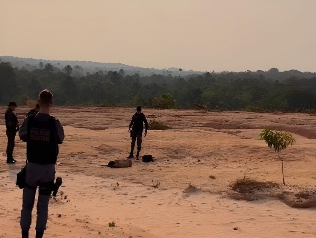 Corpo de jovem com marcas de tiros é encontrado em MT