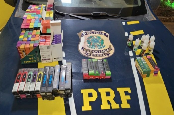PRF apreende cigarros eletrônicos na BR-163