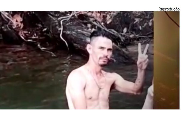 Suspeito de assassinar jovem é identificado; polícia procura