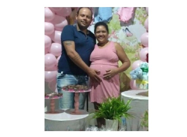 Confeiteira engravida naturalmente de quadrigêmeos em cidade de MT