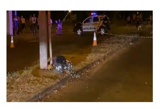 Vítima de disparos é encontrada no meio da rua em MT