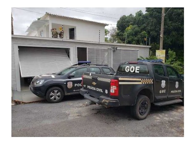 Falsa médica é alvo de busca e apreensão após causar a morte de paciente com câncer