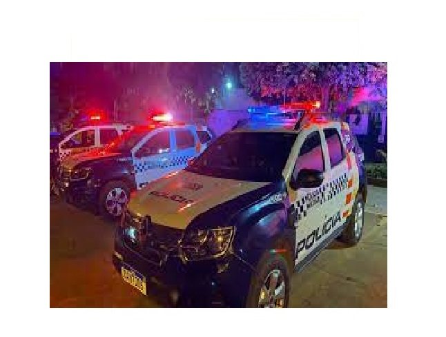Avó flagra homem mostrando vídeos pornográficos para duas netas menores