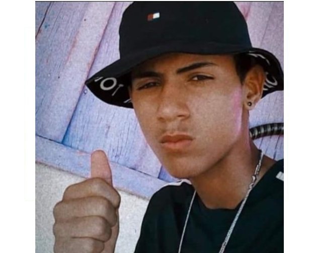 Jovem de 16 anos é assassinado no centro da cidade