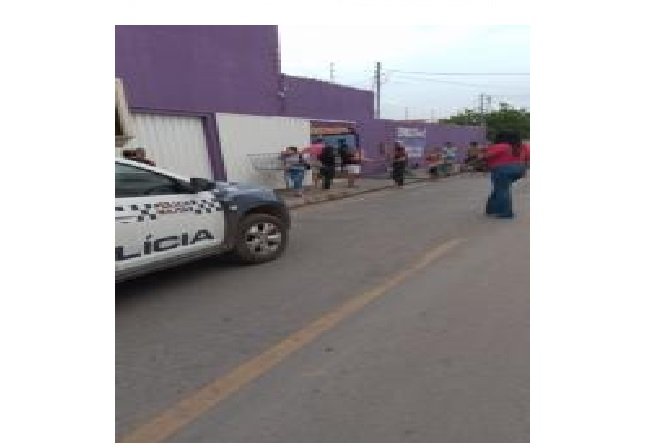 Atirador mata namorado da ex e fere mulher em MT