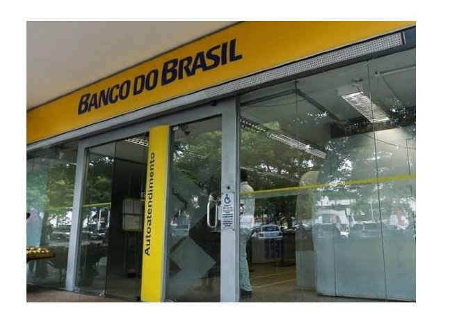 Assaltantes fazem buraco em parede e arrombam portas do Banco do Brasil em MT