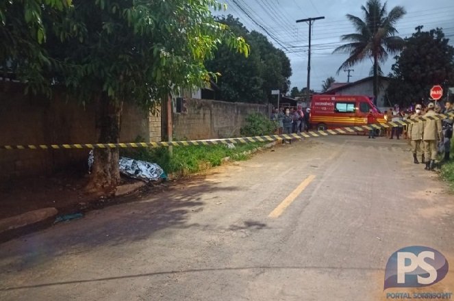 Jovem é executado a tiros por homens em motocicleta