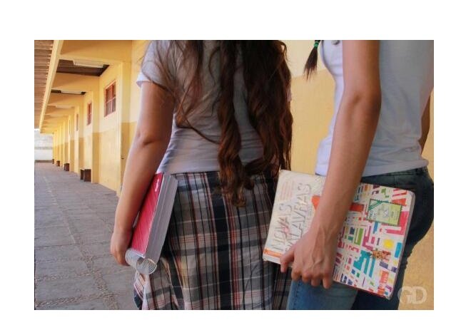 Aluna denuncia o colega por abuso sexual dentro da escola