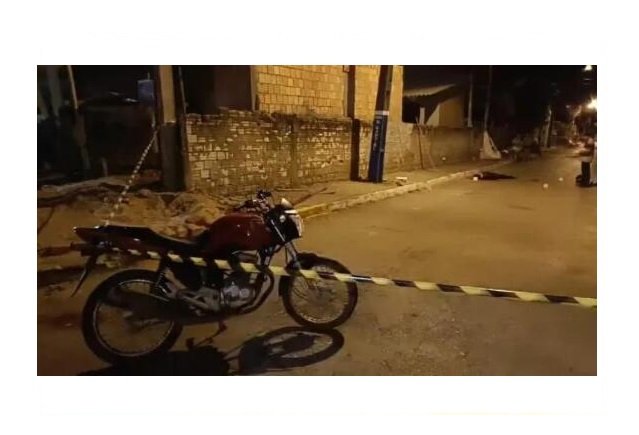 Jovem de 20 anos é assassinado com vários tiros na rua em MT
