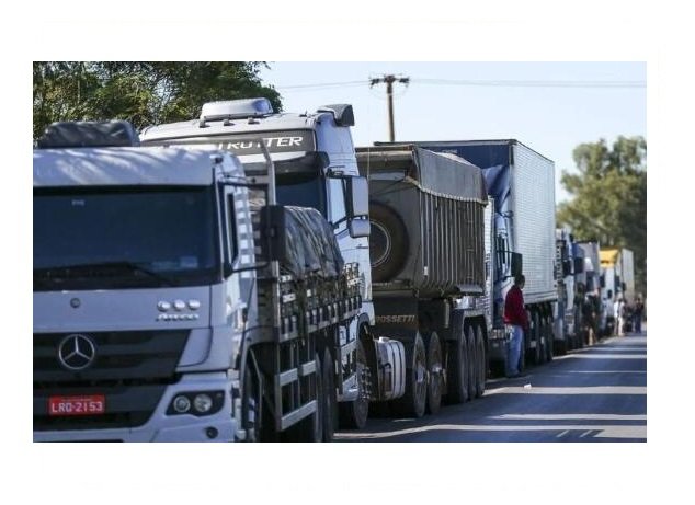 Mato Grosso tem 5 pontos de bloqueios totais ou parciais em rodovias federais
