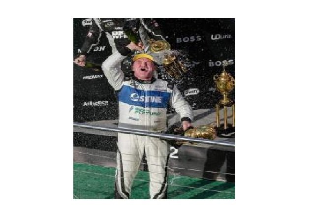 Agricultor do interior de Mato Grosso é campeão na Porsche Cup